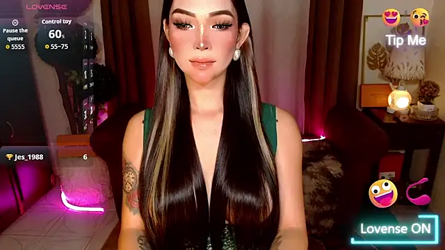 MouthWatering_Ayesha's cam snapshot