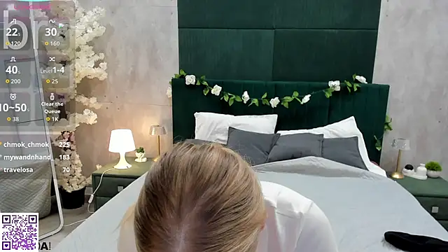 Melanie_Ryer's cam snapshot