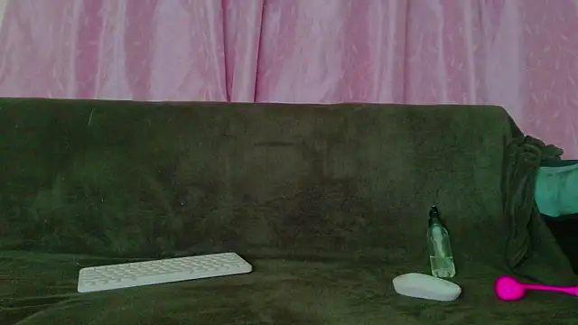 joyshe__vergara's cam snapshot