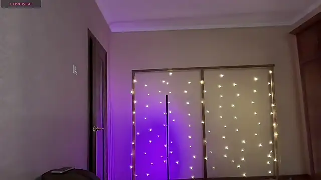 lanaloulou's cam snapshot