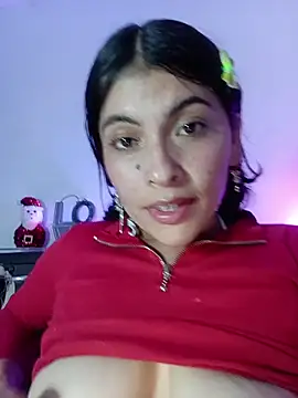 Fox_Roxxan live sex cam