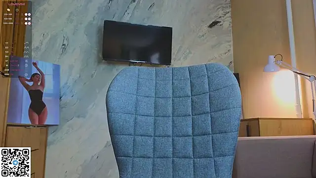 miss_bubbles_'s cam snapshot