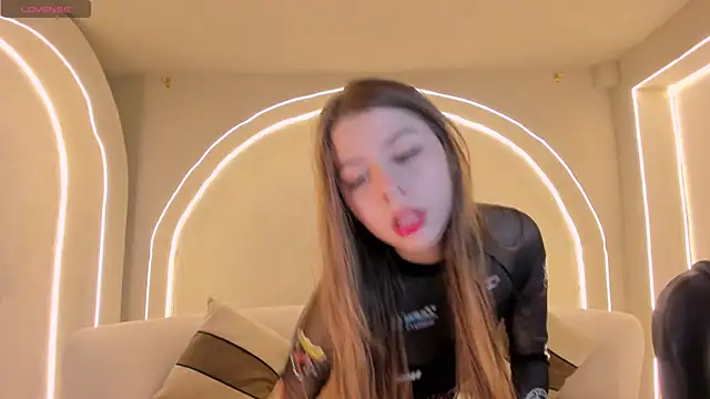 TiffannySins's cam snapshot