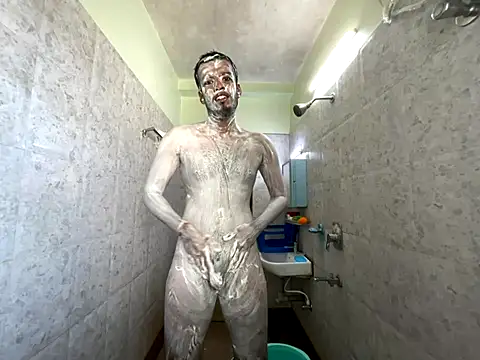 nivedthomas01's cam snapshot