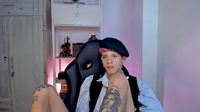 tylernova's cam snapshot