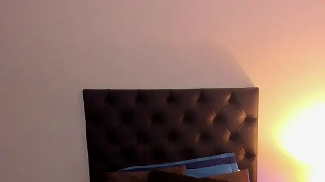 Jenny_Carters's cam snapshot