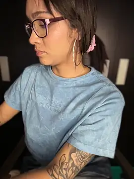 Isabella-Teen's cam snapshot