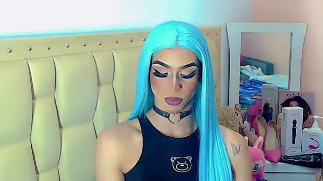 briana_sex32's cam snapshot