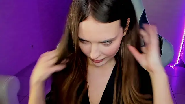 yourArya's cam snapshot