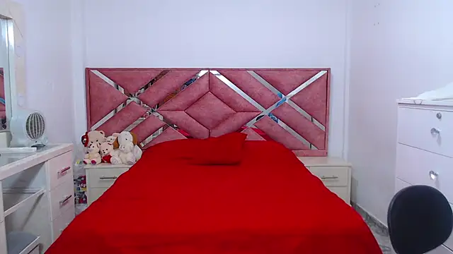 moan_sex2 live sex cam