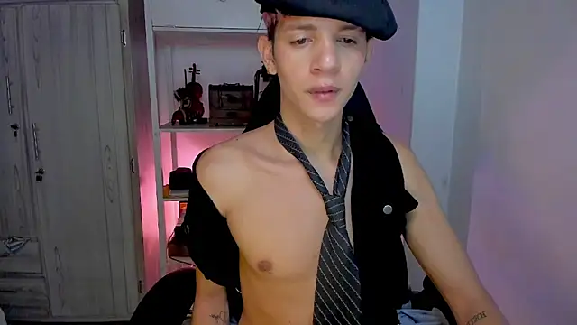 tylernova's cam snapshot