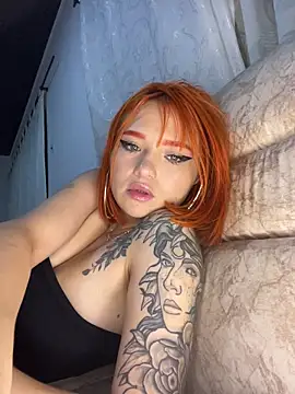 Alysson_LS's cam snapshot