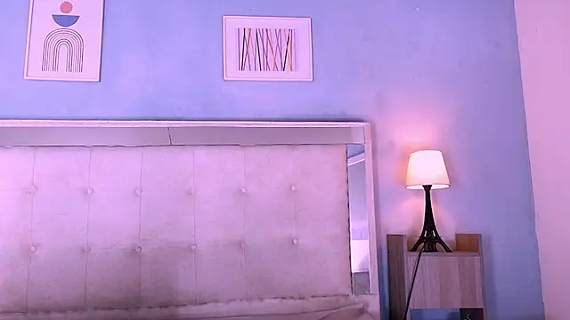 Emily_Castillo_1's cam snapshot