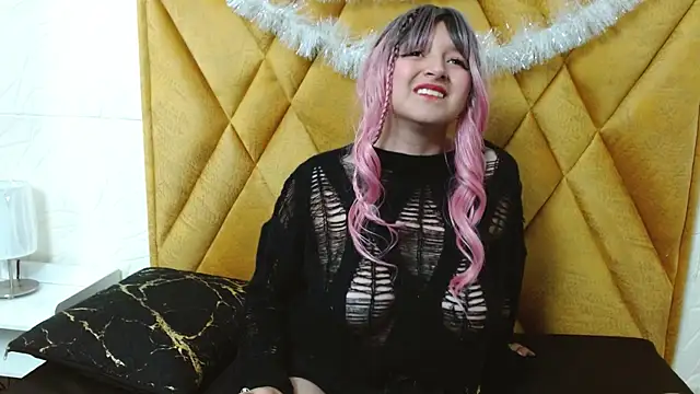 CandySwan's cam snapshot