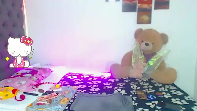 lucianadolll's cam snapshot