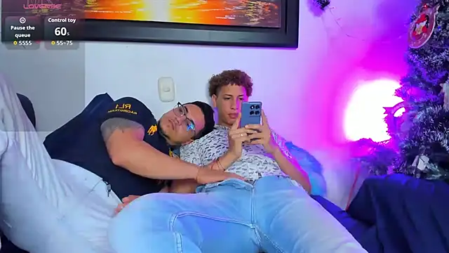 ECSTASYX2-23's cam snapshot