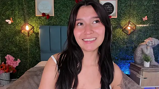 Rubyvixxen_'s cam snapshot