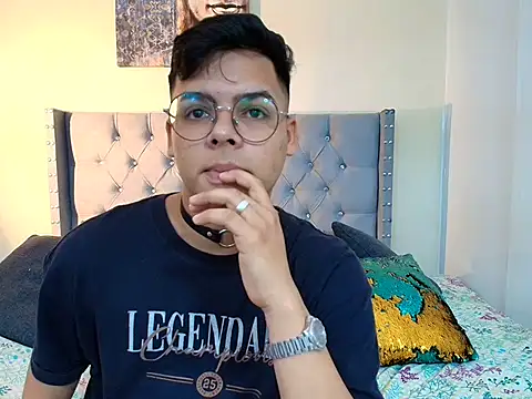 stewart_mateo_'s cam snapshot