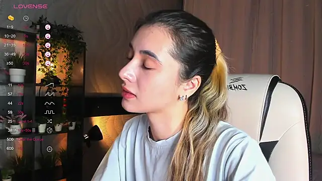 DarlaLike's cam snapshot