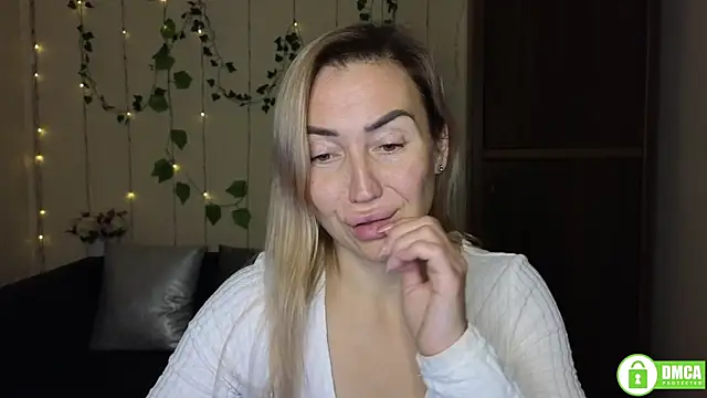 Kiss_julli88I's cam snapshot