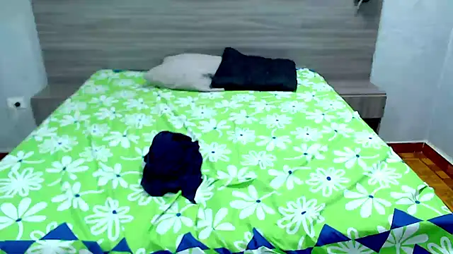 wiltom_'s cam snapshot