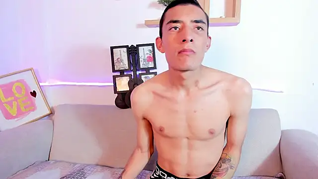 Lia_Steven's cam snapshot