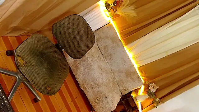 Chichiloeps live sex cam