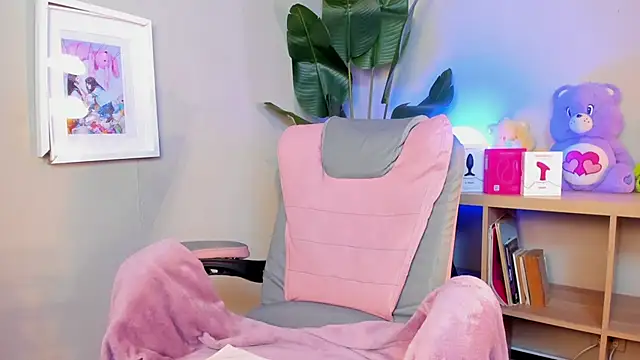 Emma_Lirys's cam snapshot