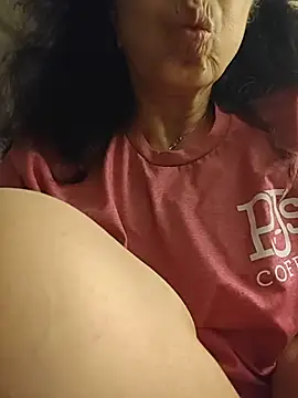 NakedMILFx's cam snapshot