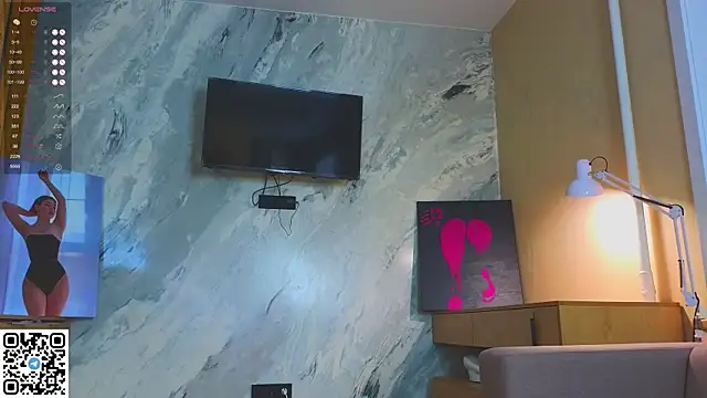 miss_bubbles_'s cam snapshot