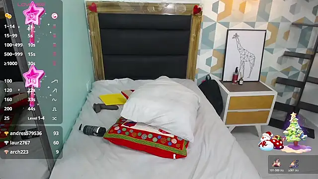 ZALLYWESTER's cam snapshot