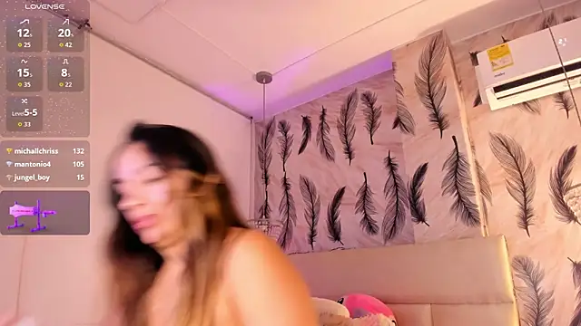 Vivi_prinncess's cam snapshot