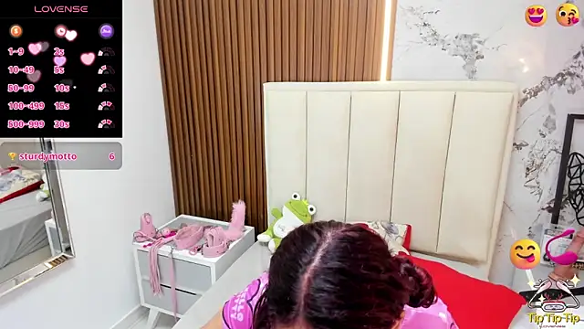 MADISON_ROWAN1's cam snapshot