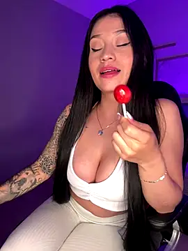 Nahome_Kuperth's cam snapshot