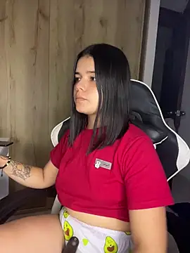 2Angela_'s cam snapshot