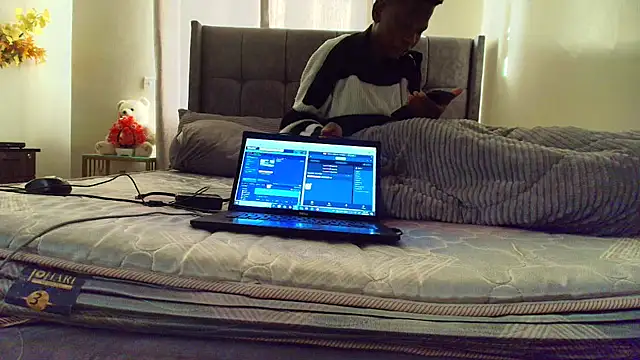 freak_naughty_slut's cam snapshot