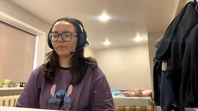 KerriMcbreen's cam snapshot