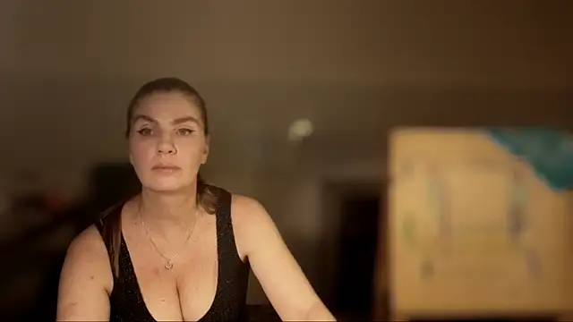 NoNudeElie's cam snapshot