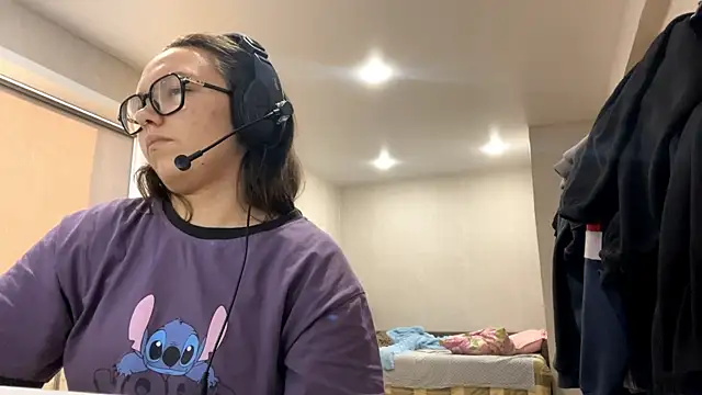 KerriMcbreen's cam snapshot