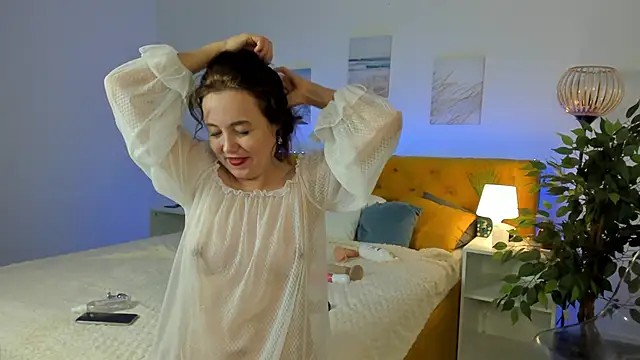 Kira_Adler's cam snapshot