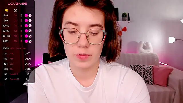 BellaCaress's cam snapshot