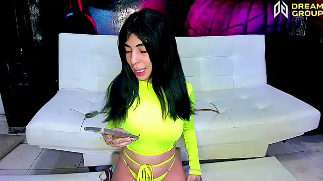 AmazingPartys live sex cam