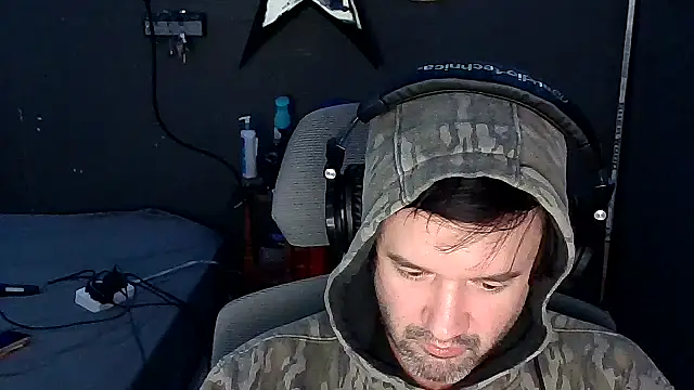 Stix_Zadinia's cam snapshot