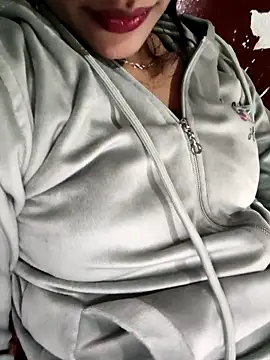 Eshwari_Chopra's cam snapshot