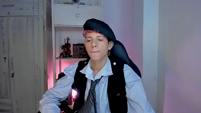 tylernova's cam snapshot