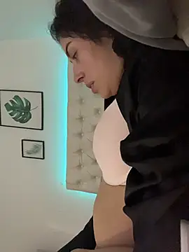 BIJOU_SECRET live sex cam