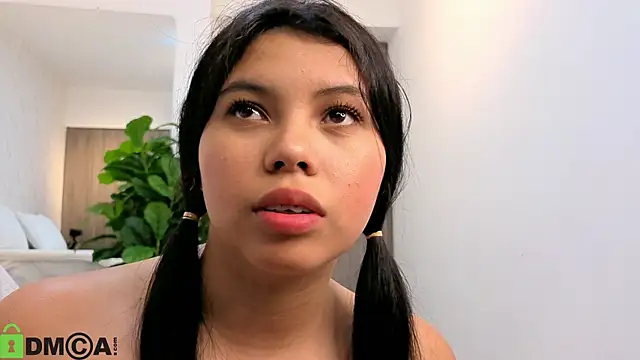 ISA__CUTEE's cam snapshot