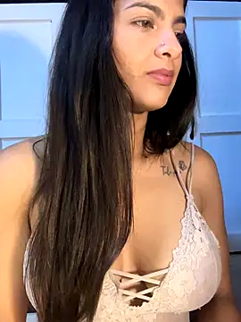 chicachocolate01's cam snapshot