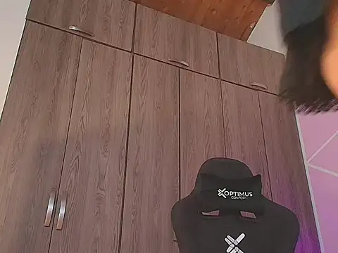 Doll_Dollys_'s cam snapshot