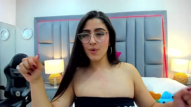 LuisaFranco's cam snapshot